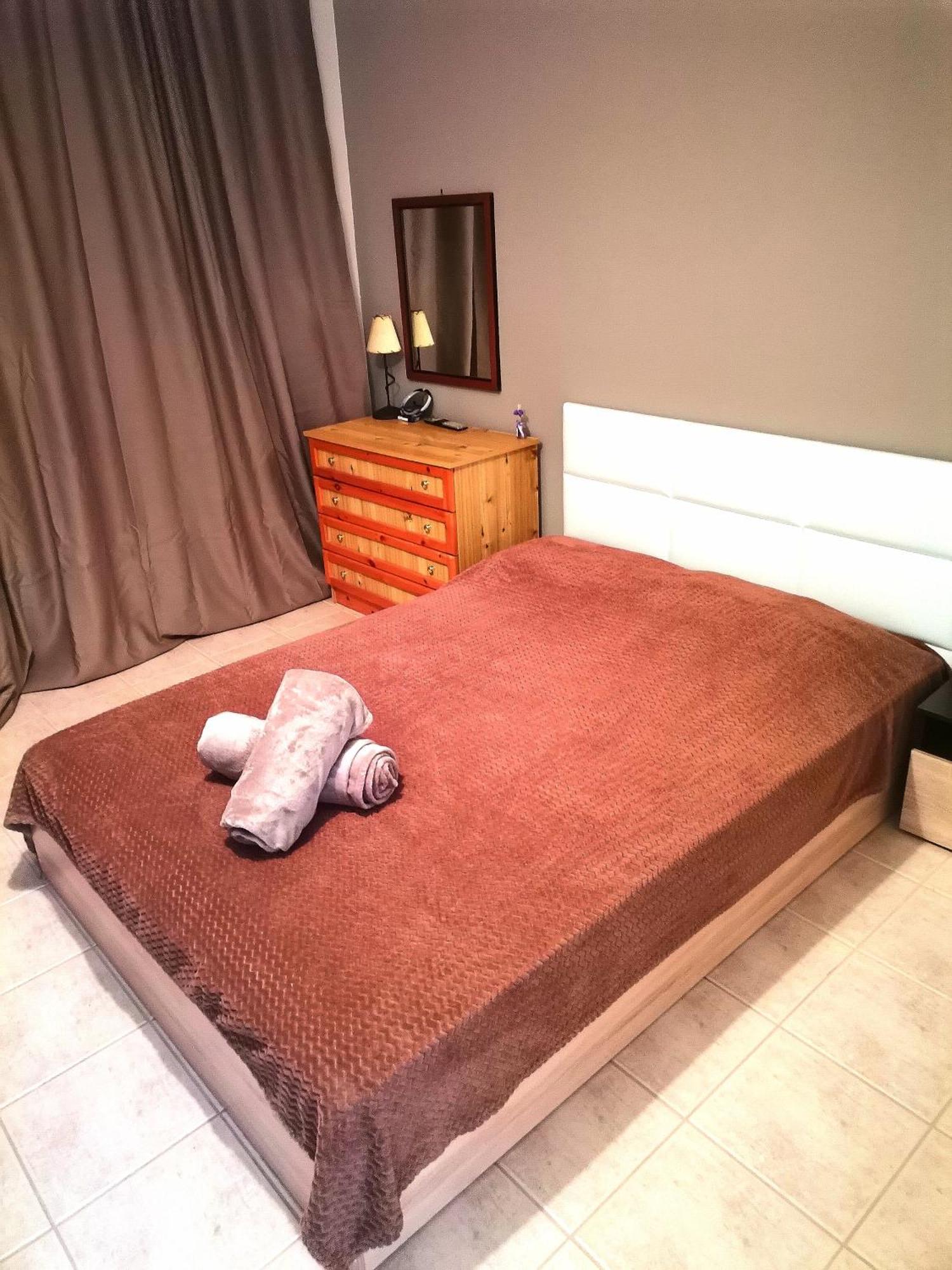 Happiness House Apartment *
